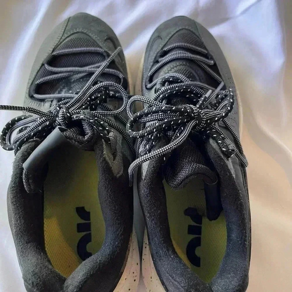 Nike Stroke Running Shoe - Size 7 - Picture 5 of 7